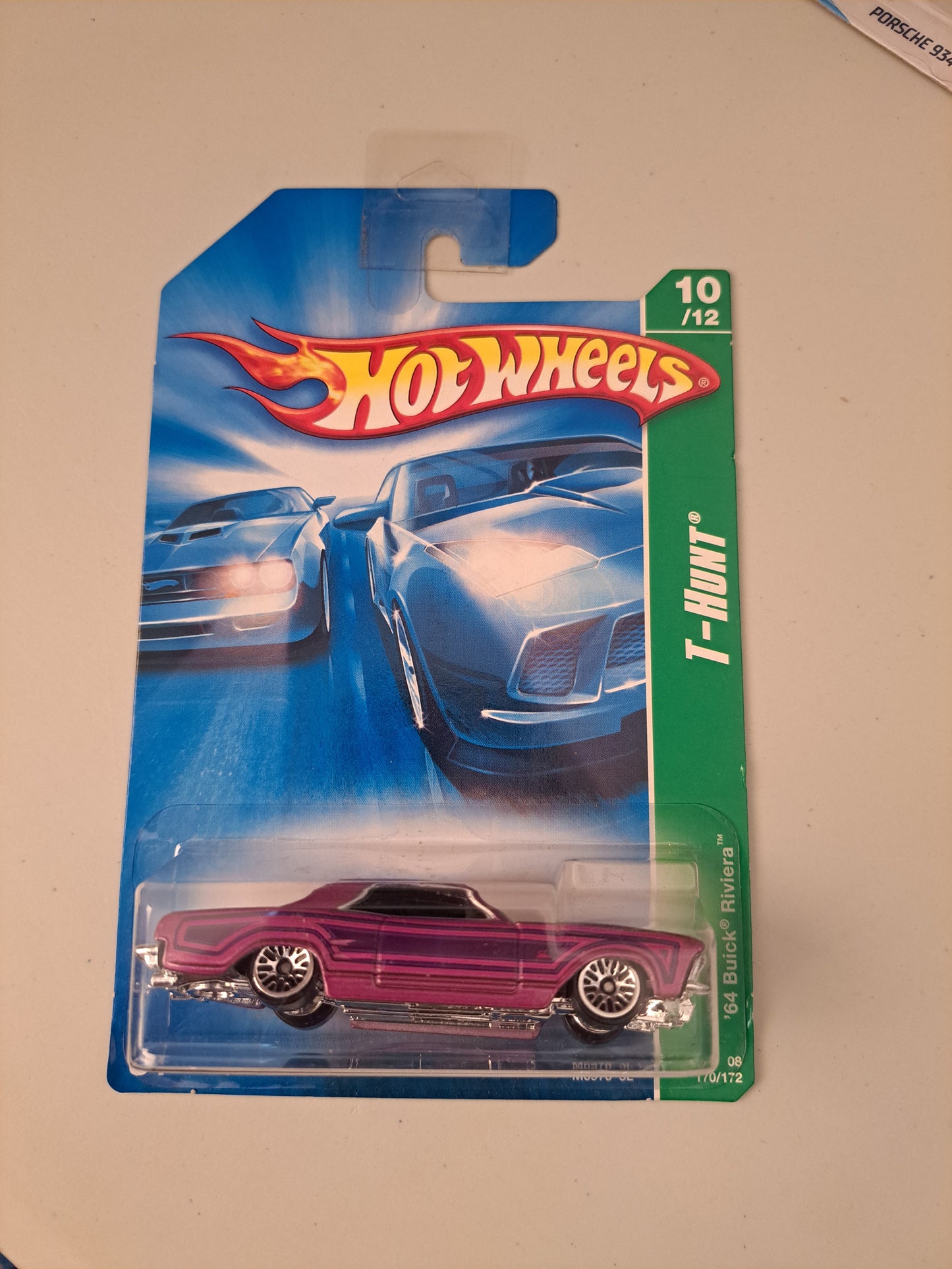 Hot Wheels 64 Buick Riveria (Treasure Hunt)