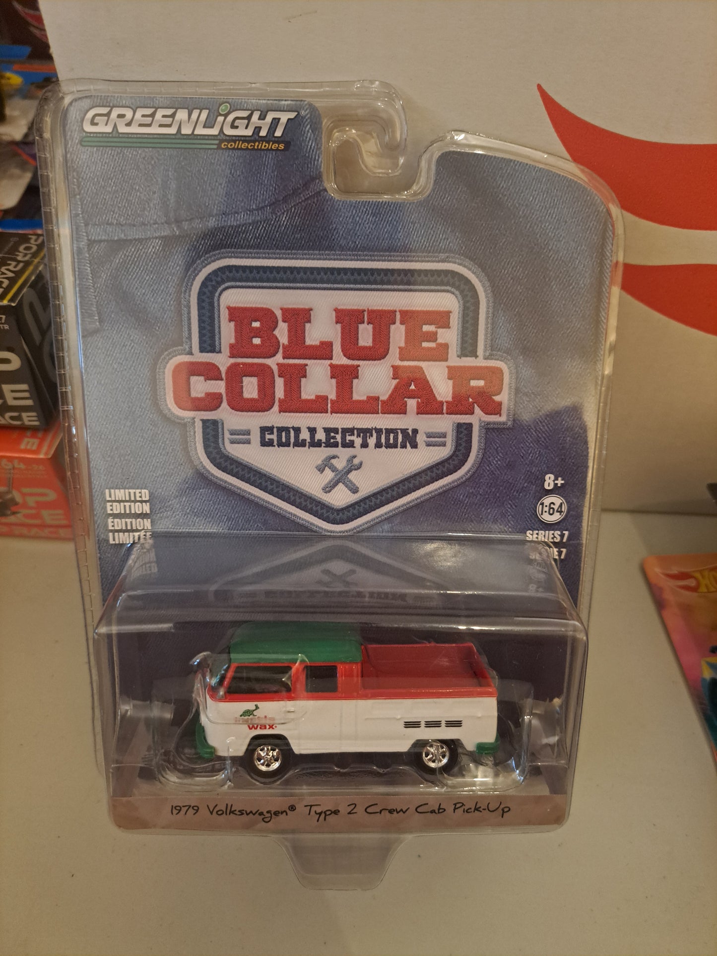 Greenlight 1979 Volkswagen Type 2 Crew Cab Pick Up Turtle wax