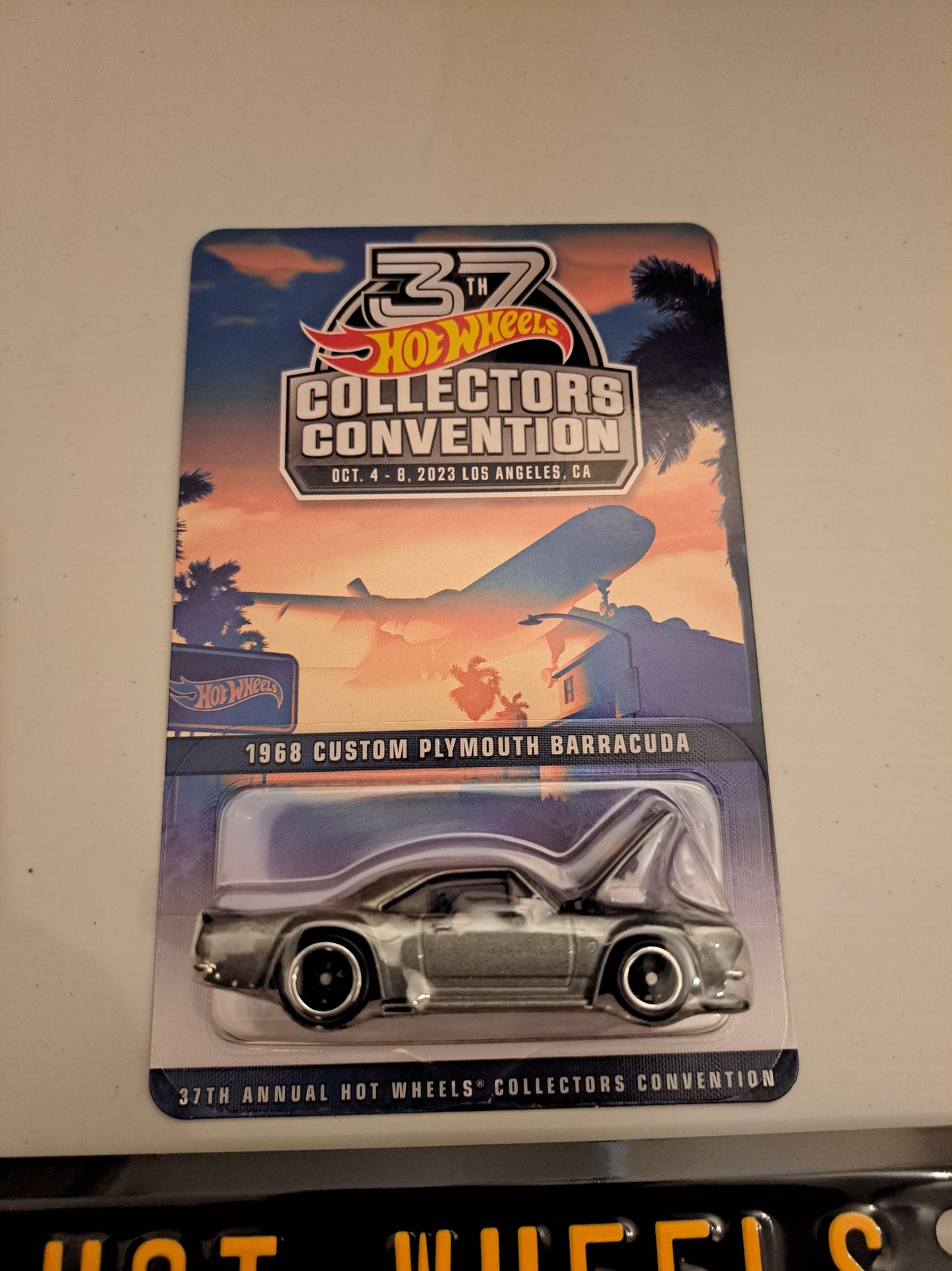 Hot Wheels 37th Convention 1968 Custom Plymouth Barracuda With Plate.