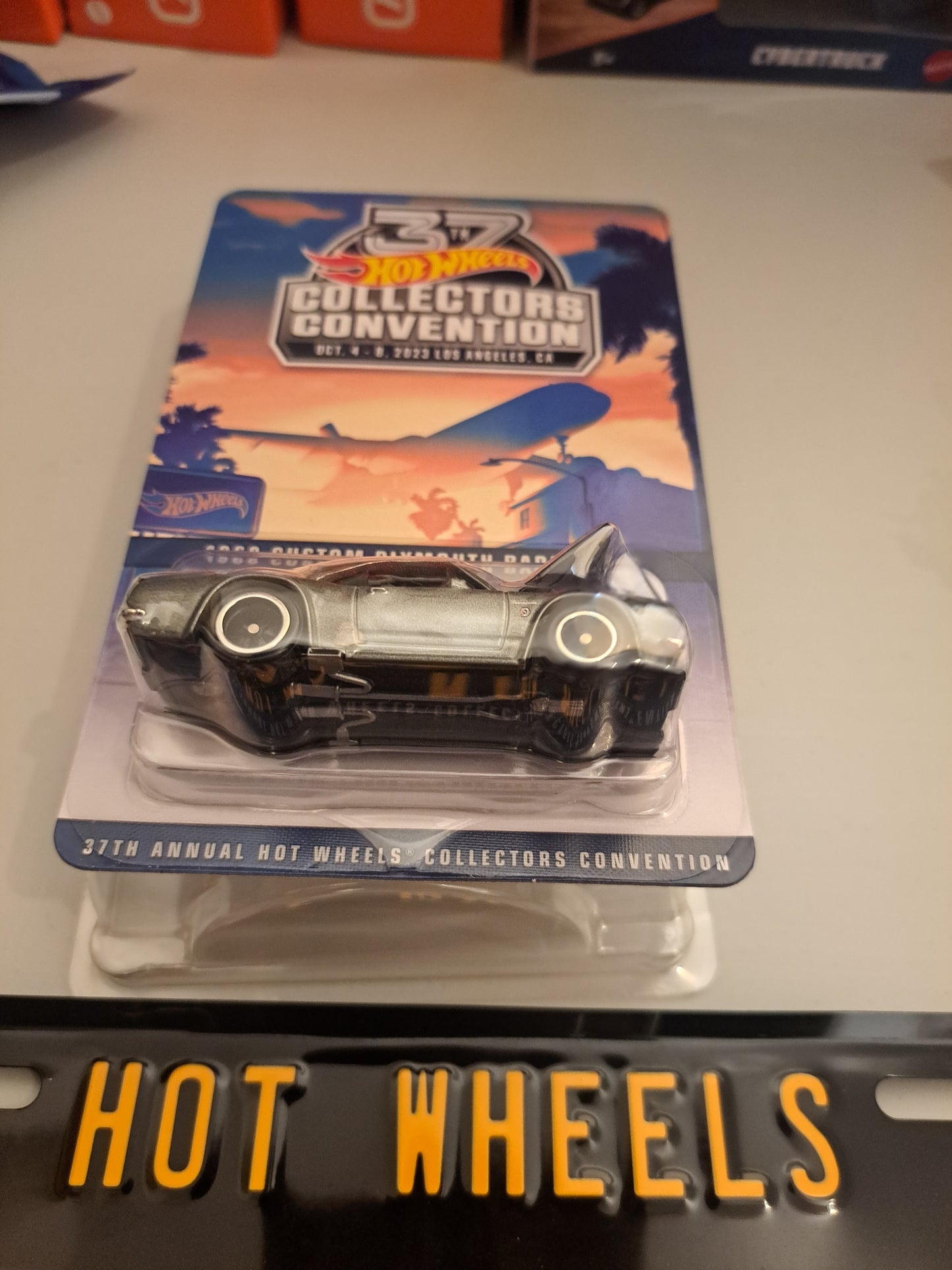 Hot Wheels 37th Convention 1968 Custom Plymouth Barracuda With Plate.