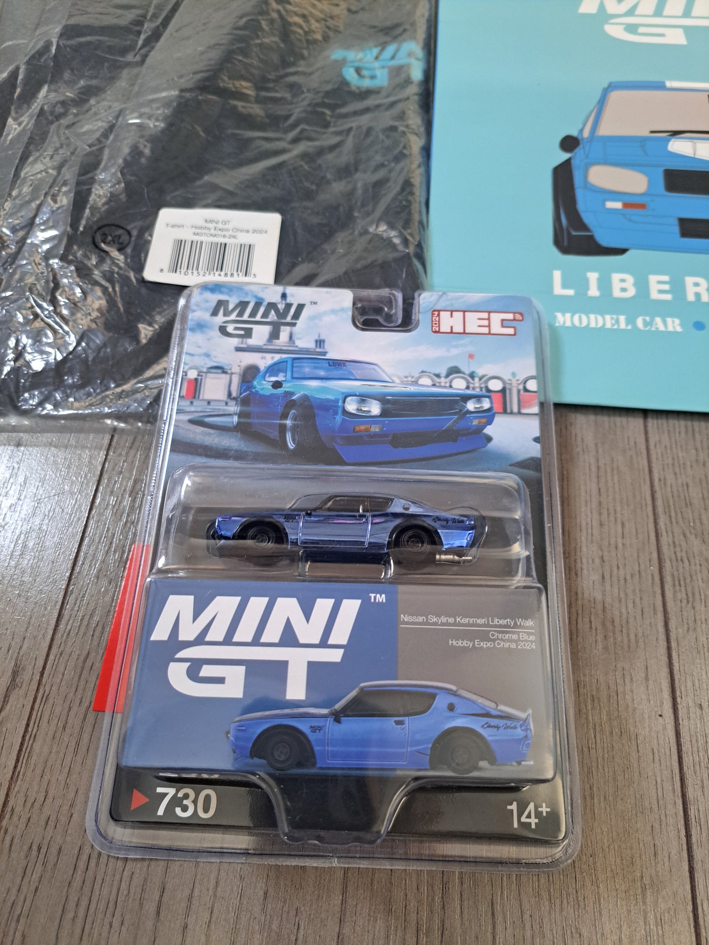 Mini Gt Nissan Skyline HEC W/Shirt & Bag