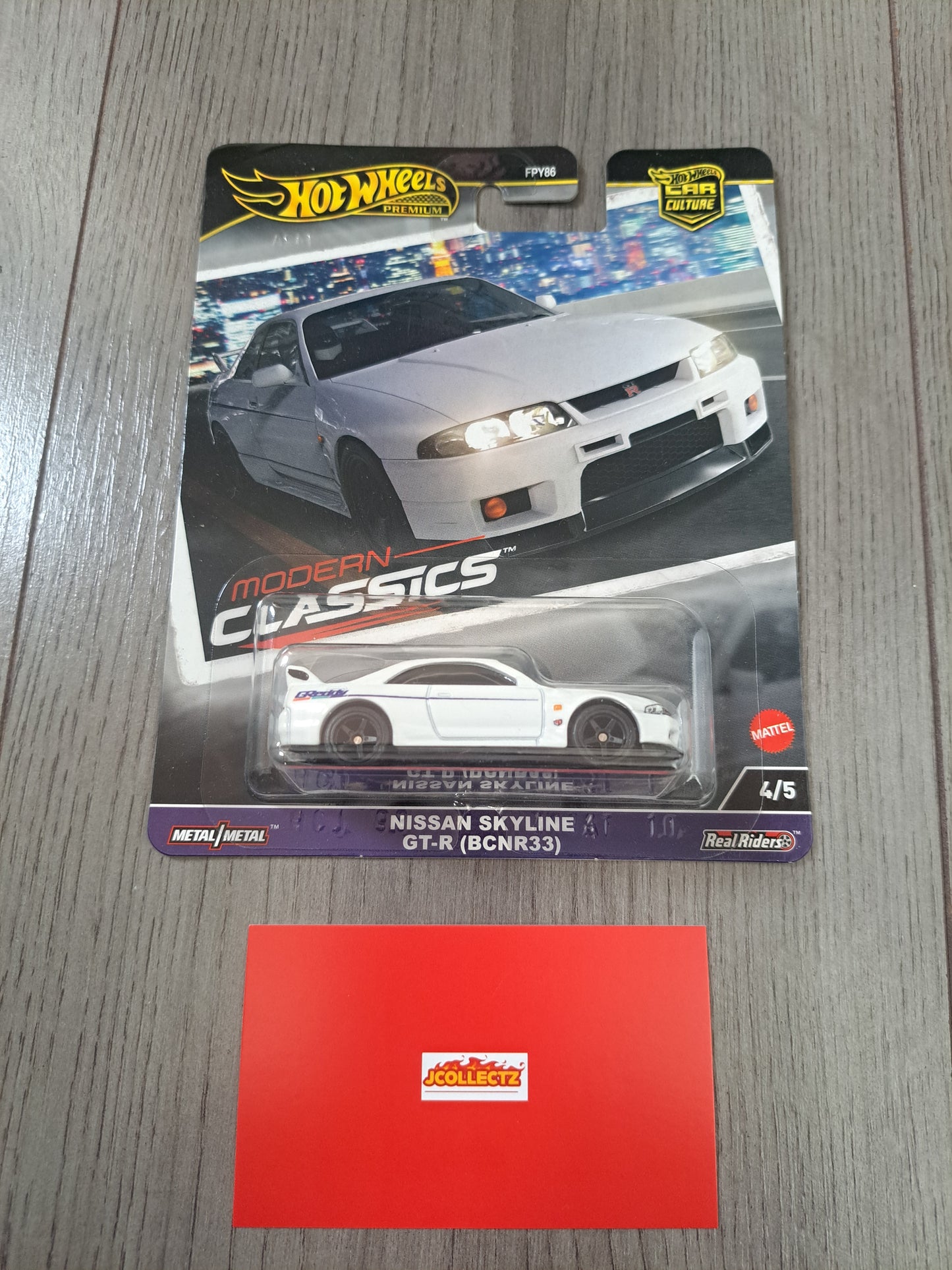 Hot Wheels Modern Classics Nissan Skyline GT-R (BCNR32)