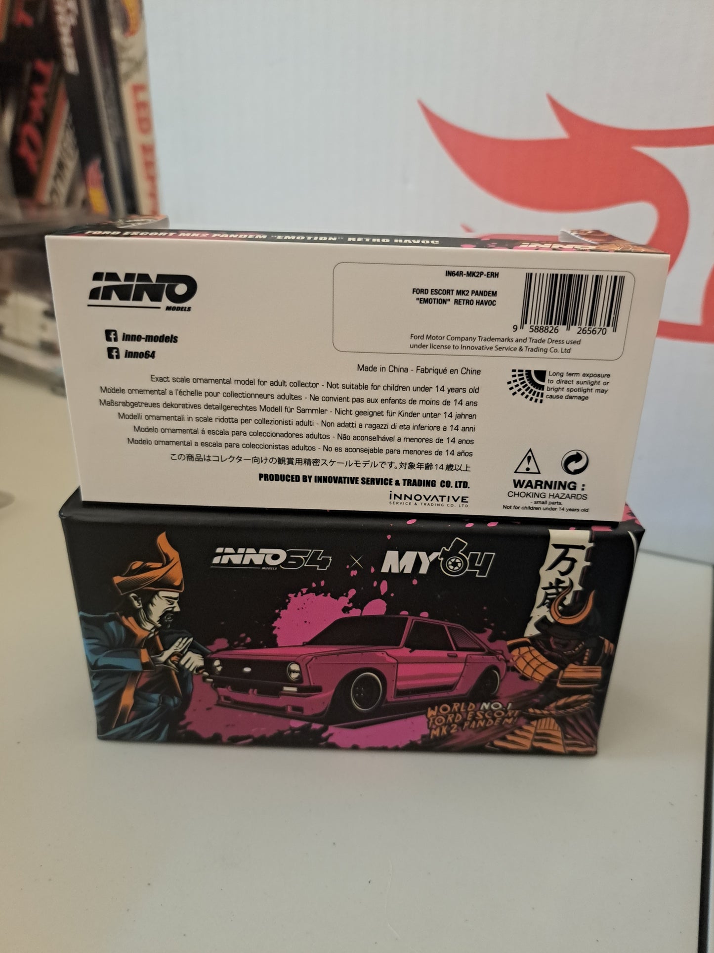 Inno 64 Ford Escort Mk2 Pandem "Emotion" Retro Havoc