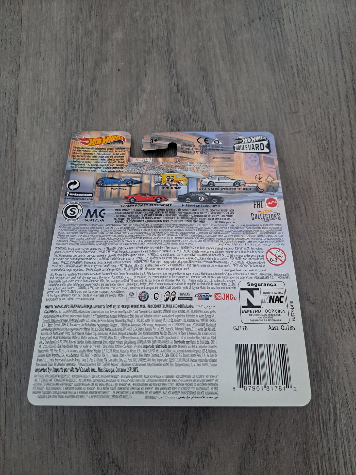 Hot Wheels Boulevard 69 Alfa Romeo 33 Stradale
