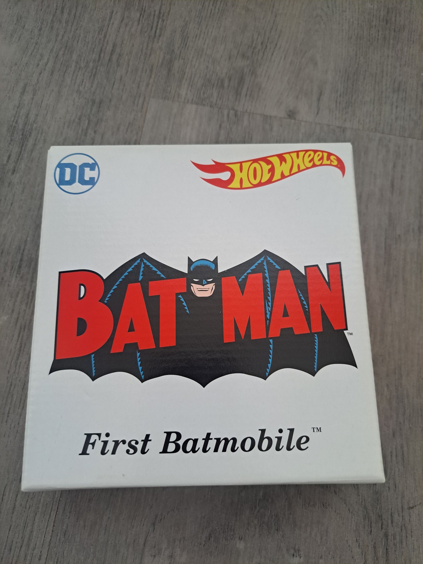 Hot Wheels Batmobile Sdcc