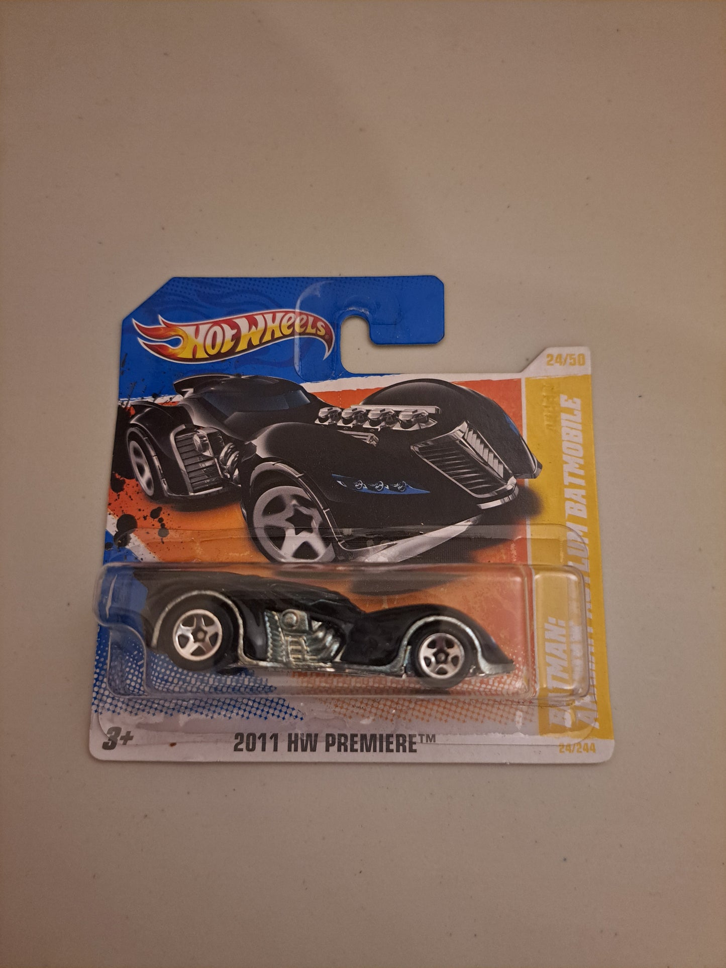 Hot Wheels Batman Arkum Asylum Batmobile