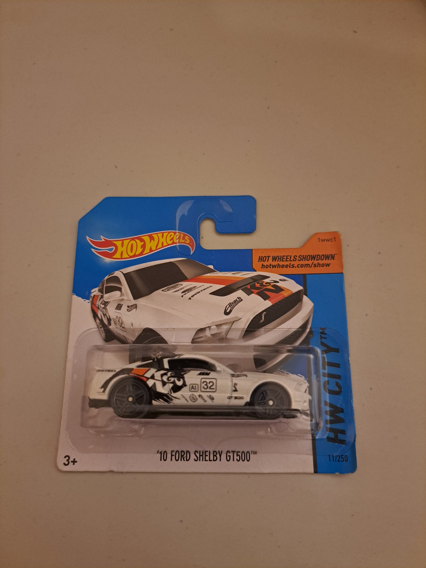 Hot Wheels 10 Ford Shelby Gt500