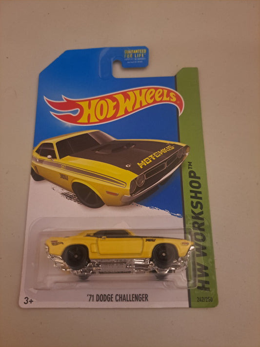 Hot Wheels 71 Dodge Challenger