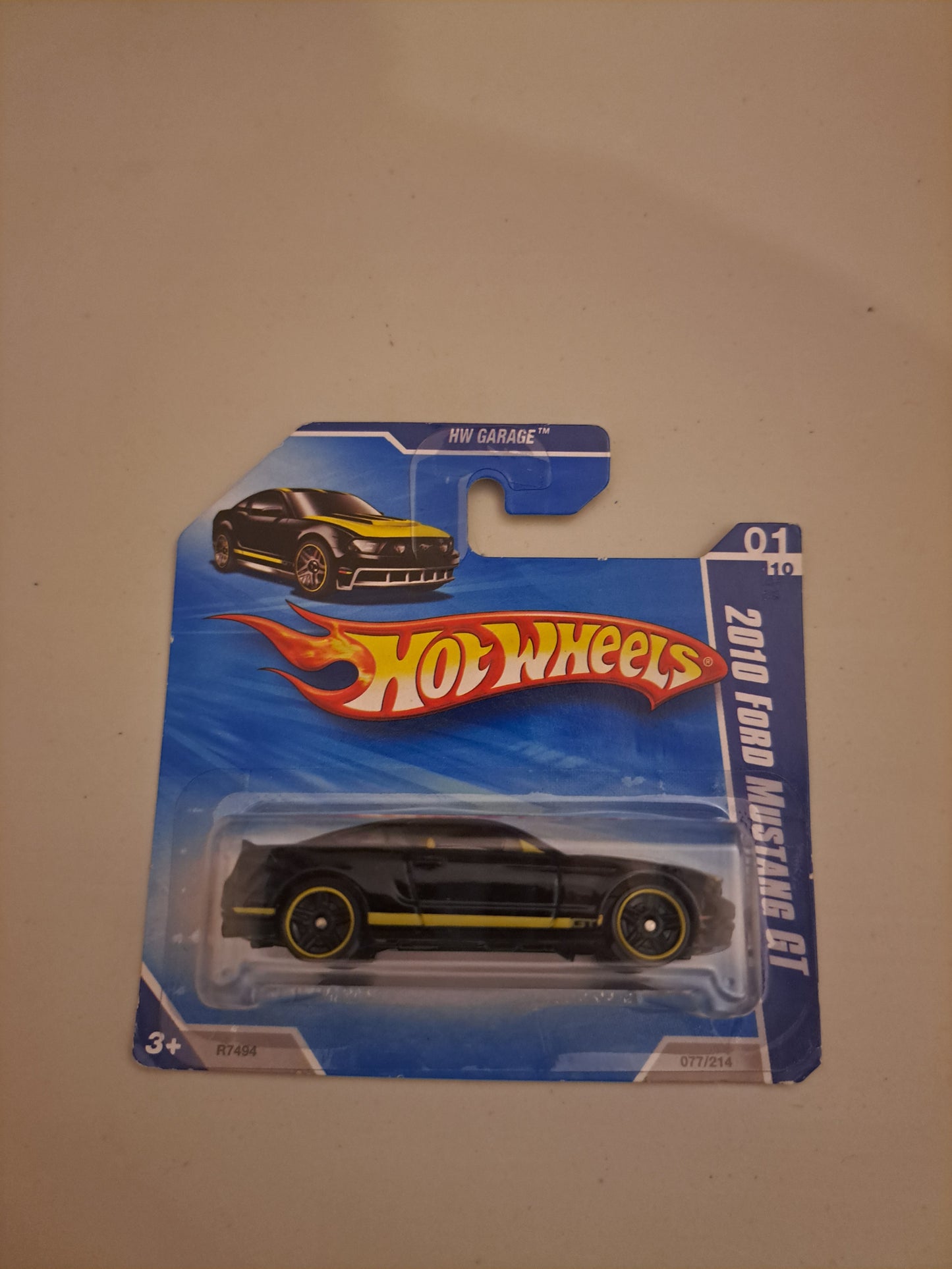 Hot Wheels 2010 Ford Mustang Gt