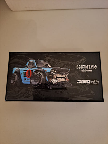 Inno 64 Datsun Hakotora "09Racing" Decepcionez