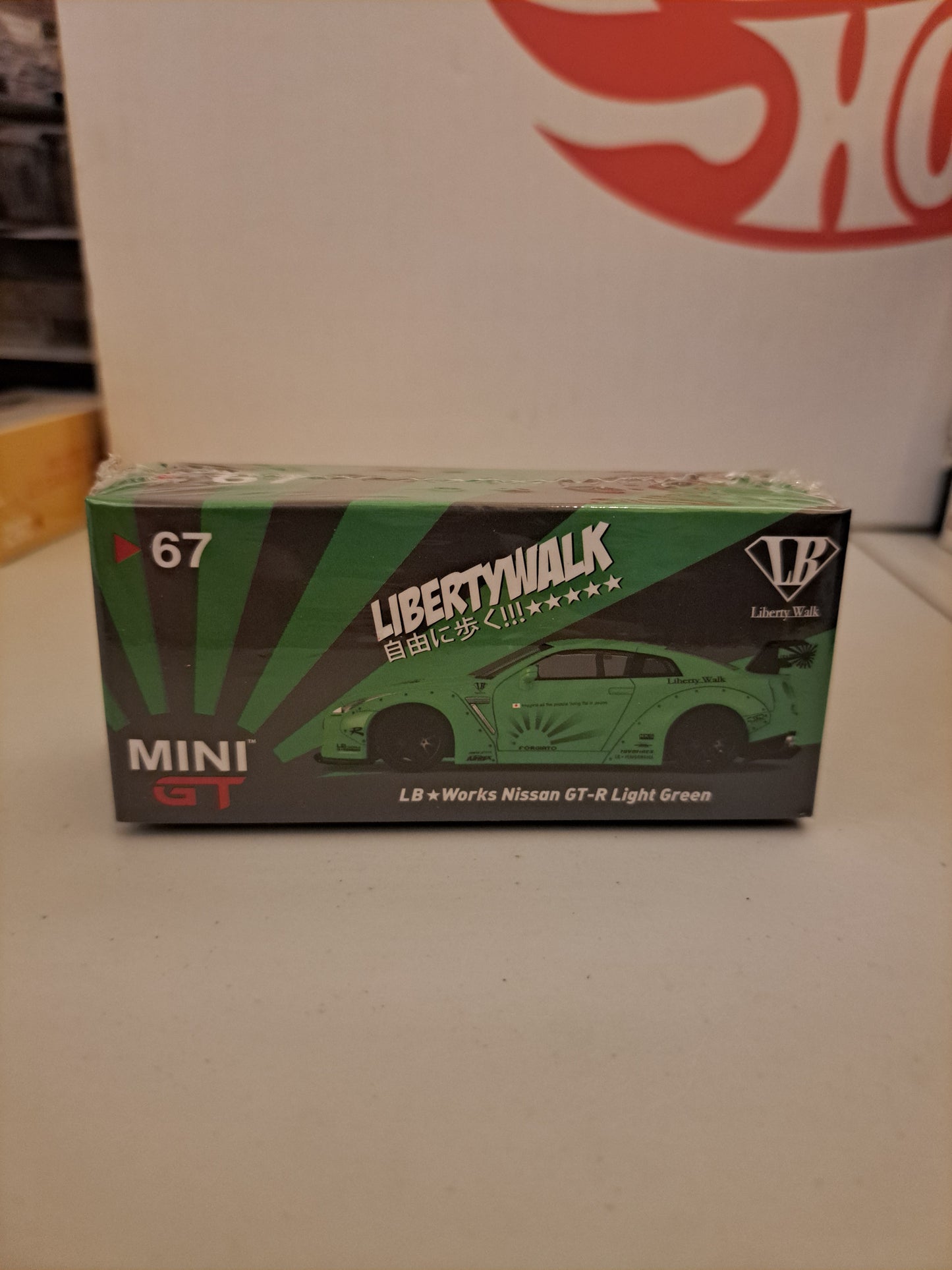 Mini Gt LB-Works Nissan GT-R Light Green #67