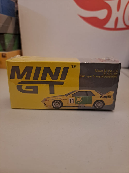 Mini Gt  Nissan Skyline GT-R. GR.A #11 BP  #178