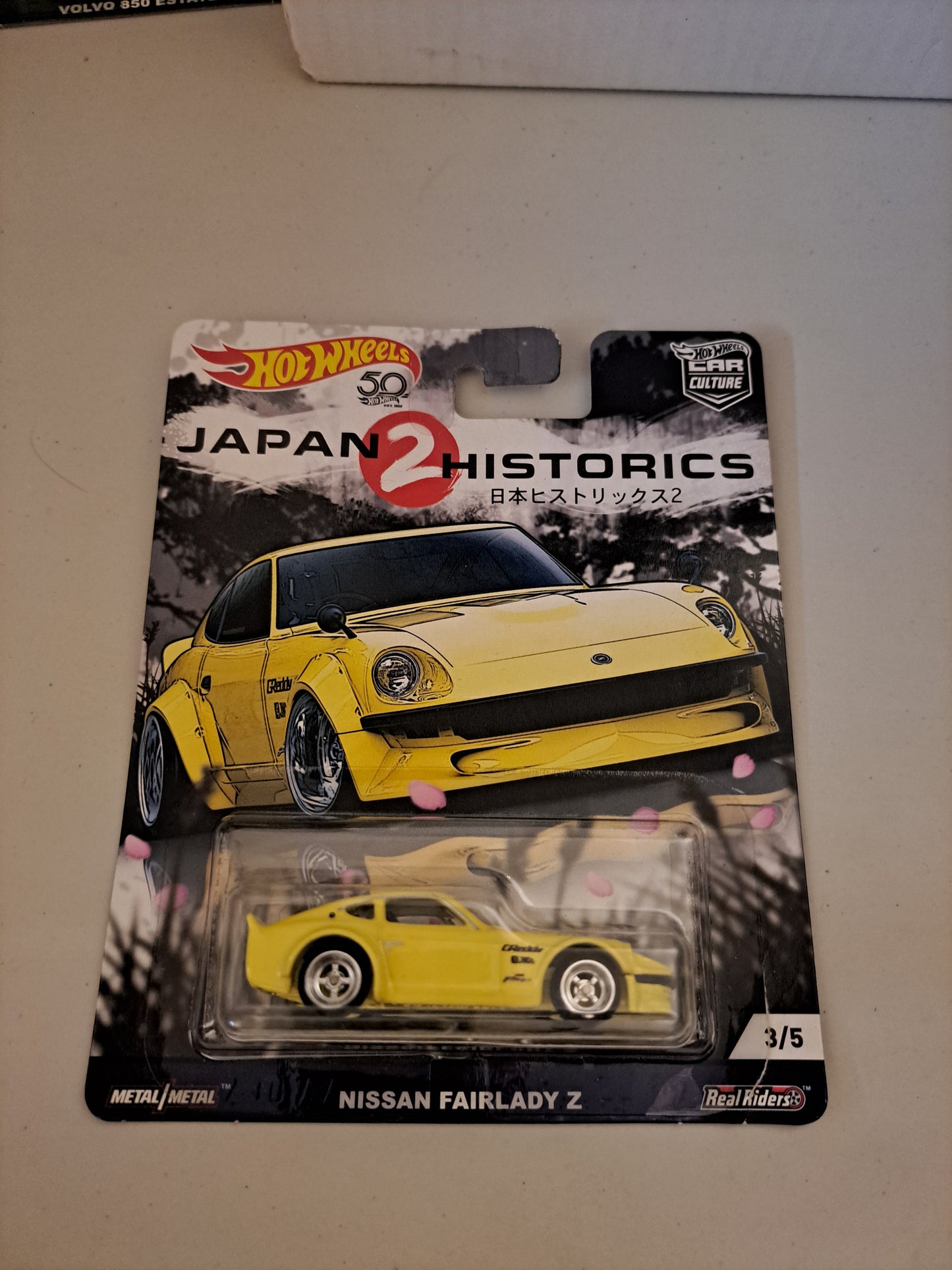 Hot Wheels Japan Historic 2 Nissan Fairlady Z *Damaged*