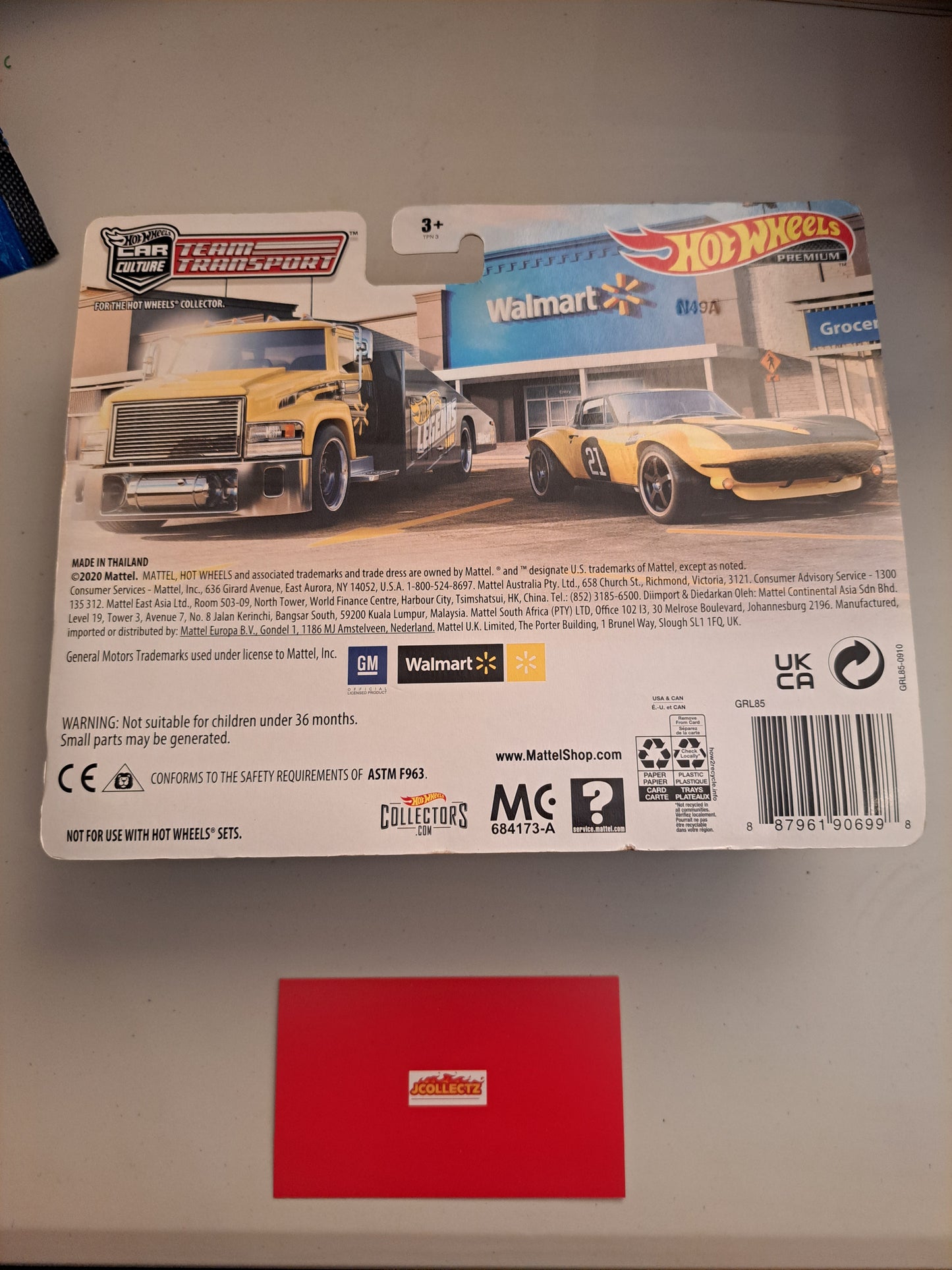 Hot Wheels Team Transport  Legends Tour Exclusive Custom Corvette Stingray