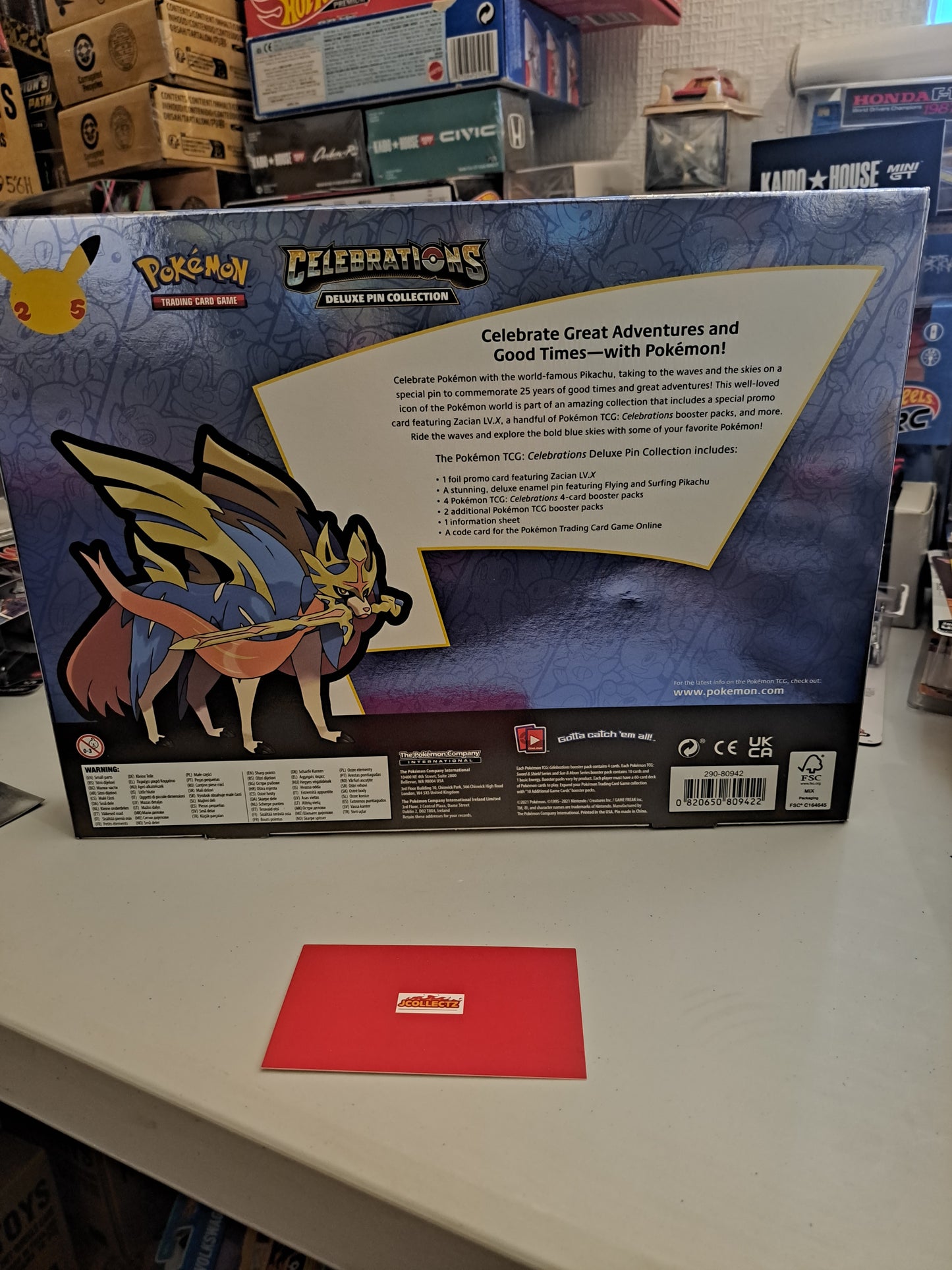 Celebrations Deluxe pin Collection  Zacian