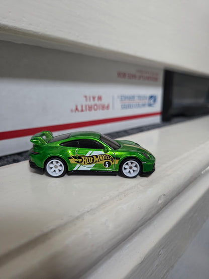 Hot Wheels 2025 mail in   Collector Edition Porsche 911 Gt3 loose