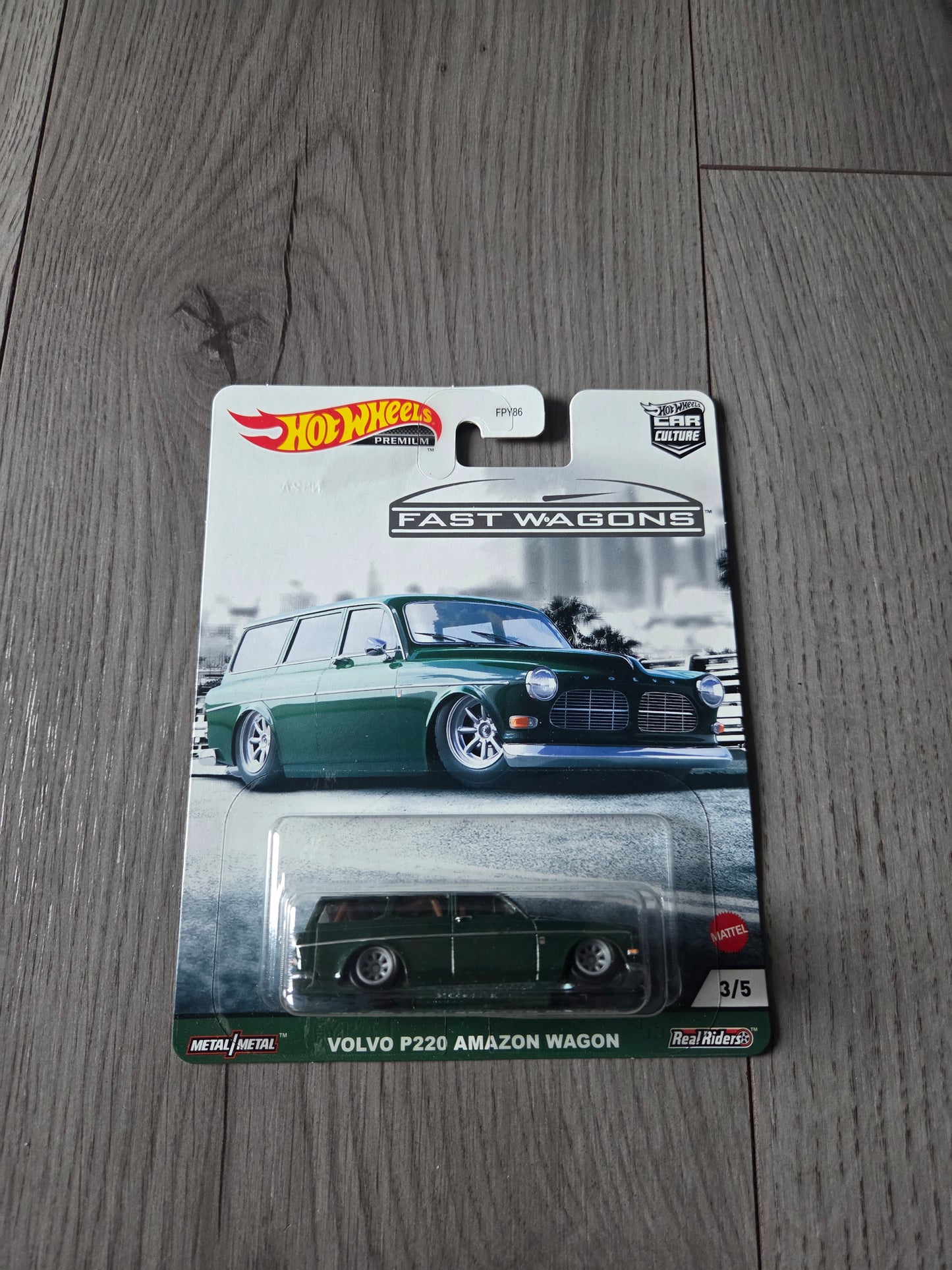 Hot wheels fast wagons volvo p220 amazon wagon  premium