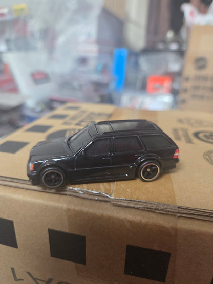 Hot Wheels Premium Boulevard Mercedes-Benz E36 Amg Estate *Loose*