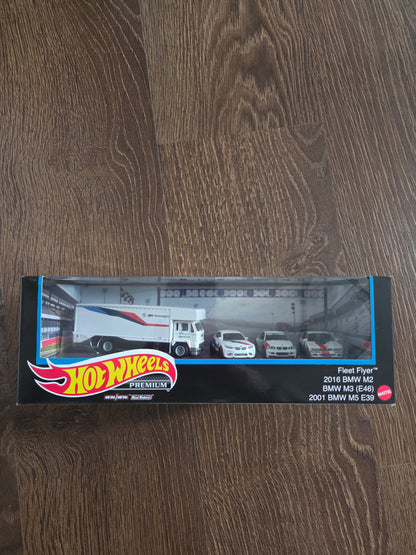 Hot wheels diorama premium bmw boxset of 4