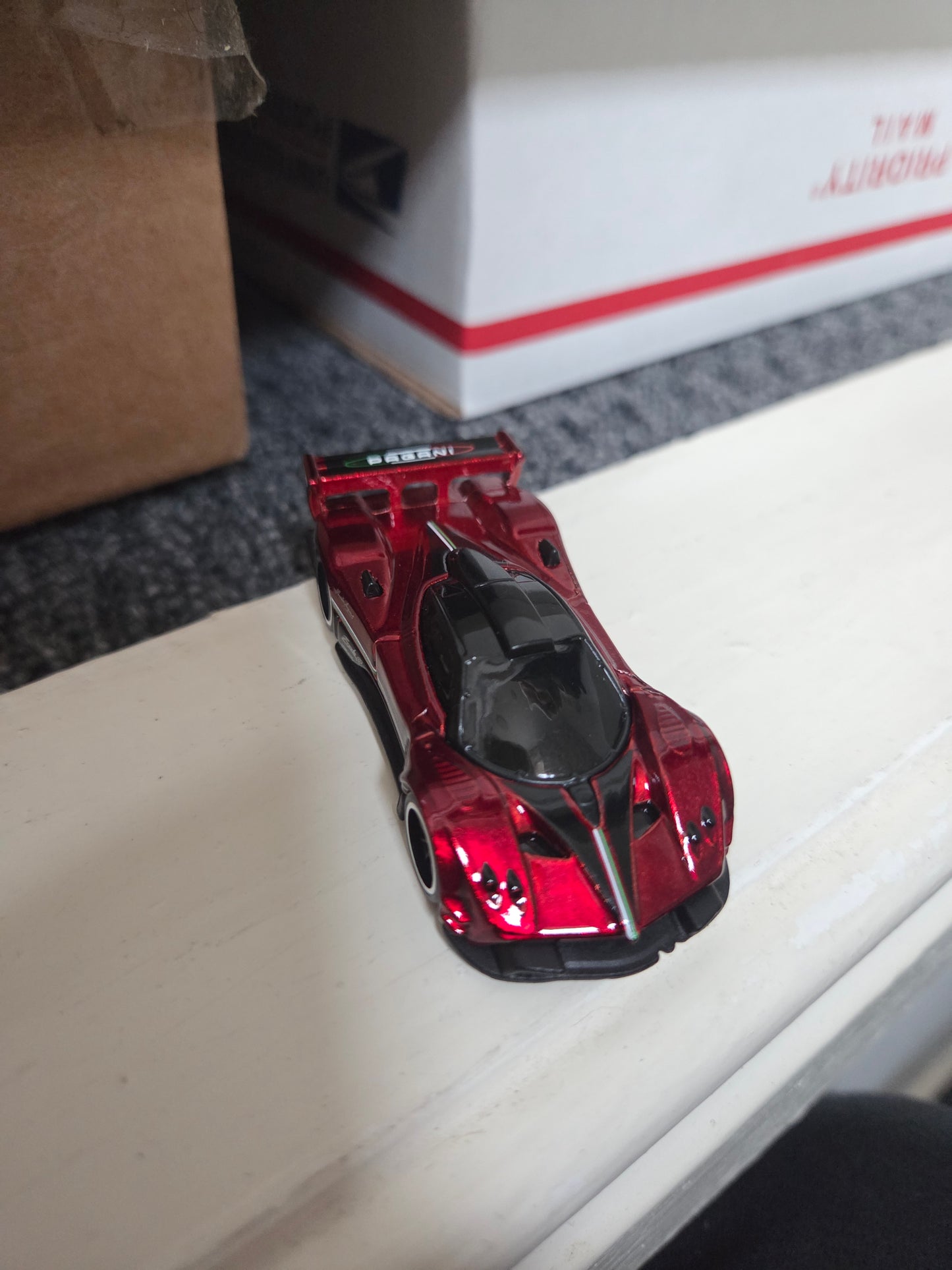 Pagani Zonda R #15  1:64 Premium NFT Garage series 7 p12 loose