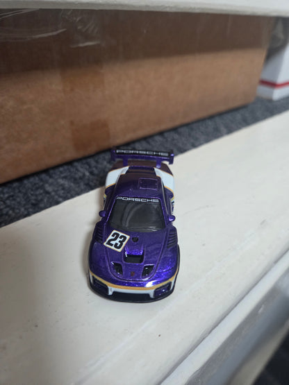 Hot wheels premium porsche 935 loose