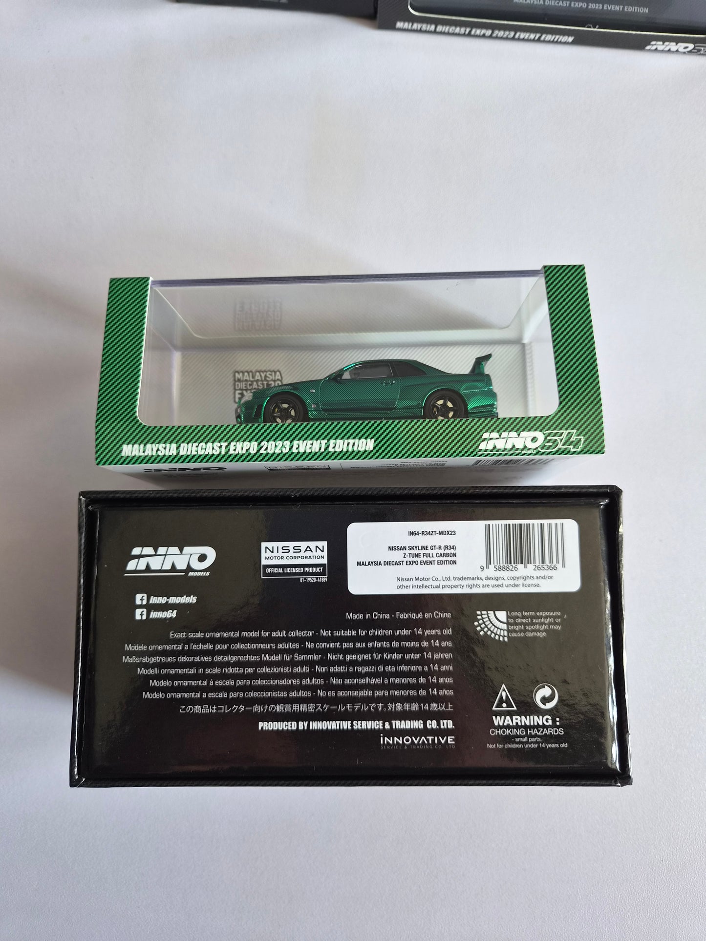 Inno 64 malaysia diecast expo 2023 Event edition Nissan skyline gtr r34 z tune full carbon black & green chase set