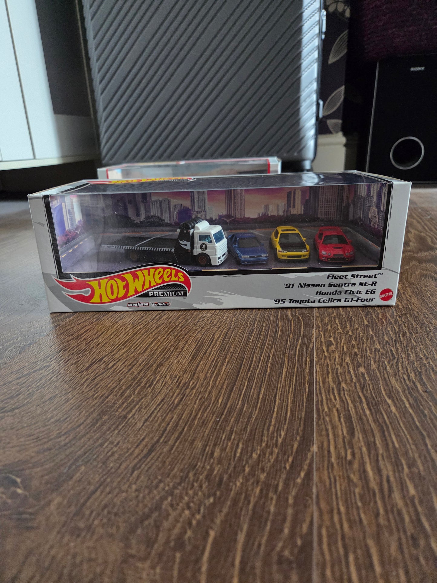 Hot wheels premium diorama boxset of 4