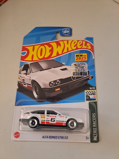 Hot Wheels Alfa Romeo Gtv6 3.0 *Factory Sealed*