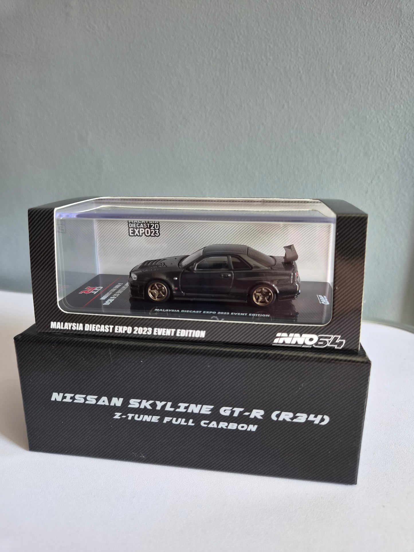 Inno 64 malaysia diecast expo 2023 Event edition Nissan skyline gtr r34 z tune full carbon black & green chase set