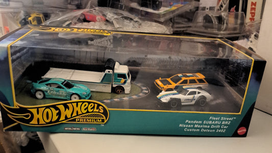 Hot Wheels Greddy Diorama Set