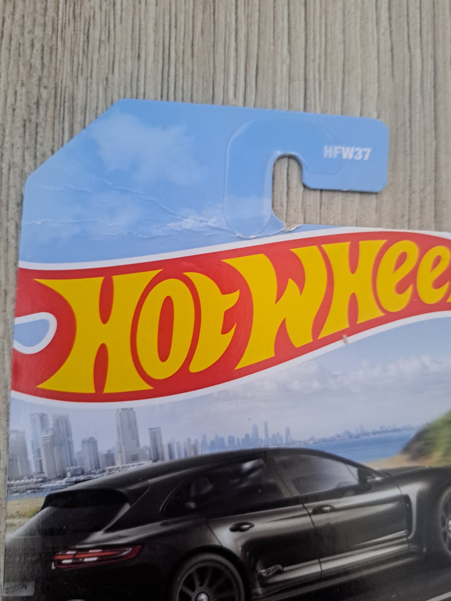 Hot Wheels Luxury Sedan set of 5