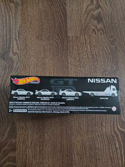 Hot wheels diorama premium nissan box set of 4