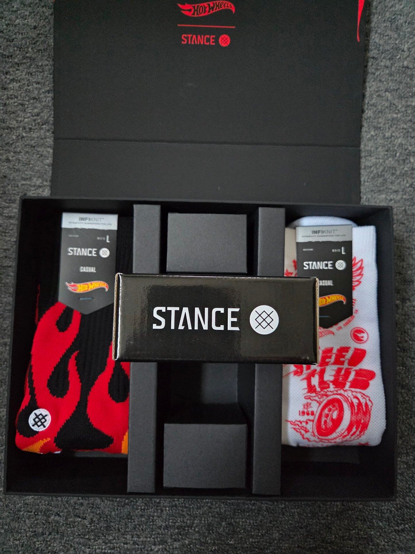 Hot Wheels Stance Van Collab boxset