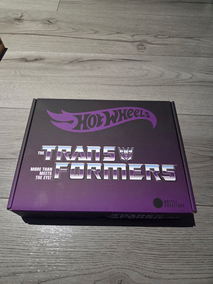 Hot Wheels Collectors RLC Exclusive Transformers Nemesis Prime boxset