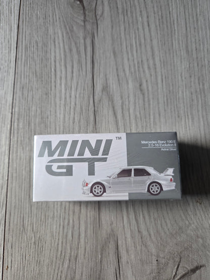 Mini GT Mercedes-Benz 190E 2.5-16 Evolution II Astral Silver MGT00852