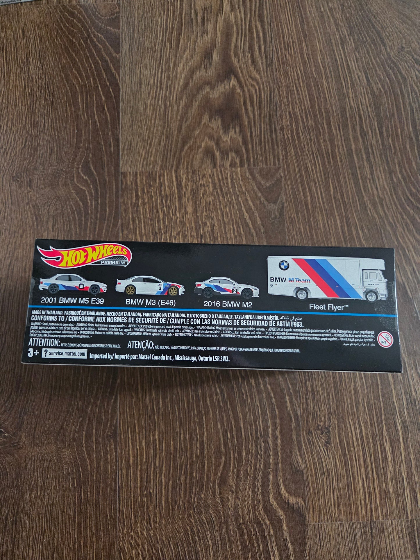 Hot wheels diorama premium bmw boxset of 4