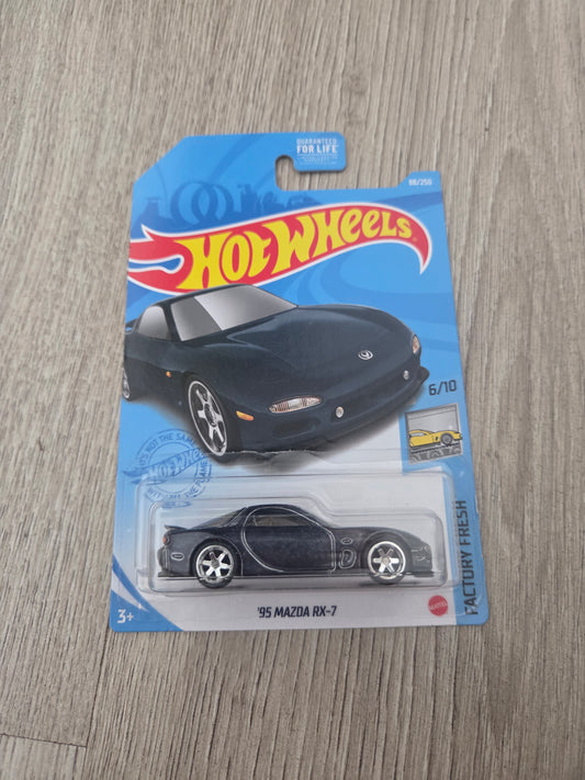 Hot Wheels Super Treasure Hunt 95 Mazda Rx-7