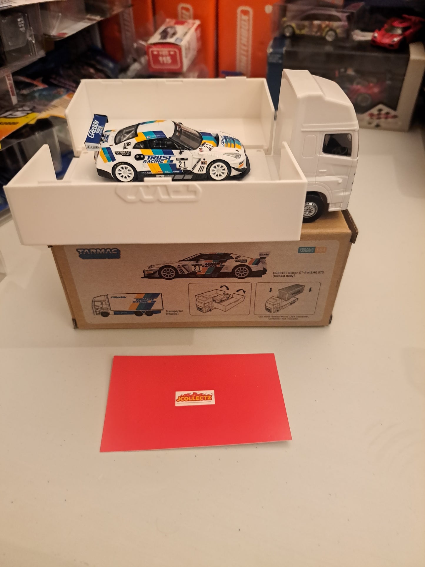 Tarmac Works Nissan GT-R Nismo Gt3