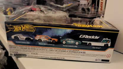 Hot Wheels Greddy Diorama Set